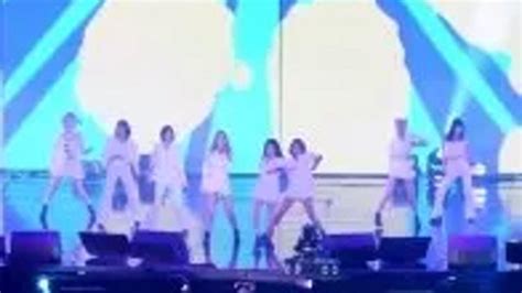 2019年乐天演唱会 TWICE现场演唱YESorYES 腾讯视频