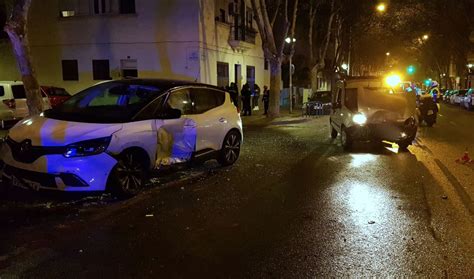 Un conductor ebrio provoca un accidente cuando huía de otro choque en Palma