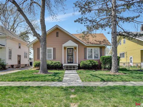 Touzalin Ave Lincoln Ne Zillow