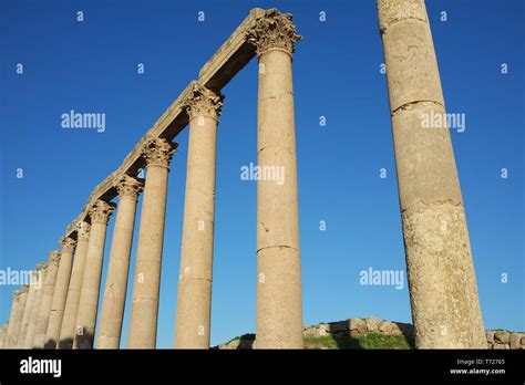 Columns Of Jerash Hi Res Stock Photography And Images Alamy