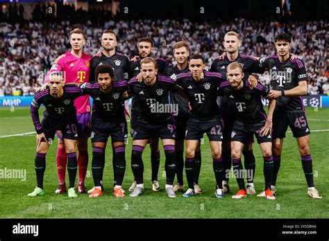 Squadra Del Bayern Monaco Durante La Uefa Champions League Semifinali