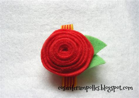 Cosir I Fer Ampolles Roses De Feltre Per Sant Jordi