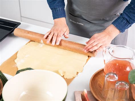 German Rhubarb Streusel Sheet Cake Recipe Kitchen Stories