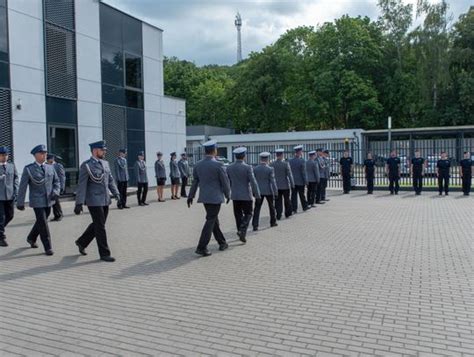 Awanse I Odznaczenia Naszych Policjant W Podczas Powiatowych Obchod W