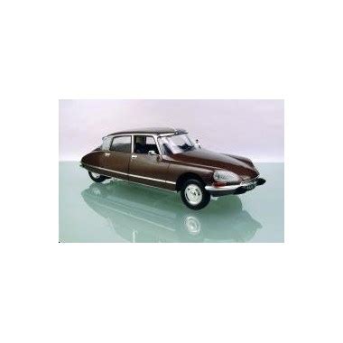 Miniature Citroen DS 23 Pallas Marron Metallise 1974 Francis Miniatures