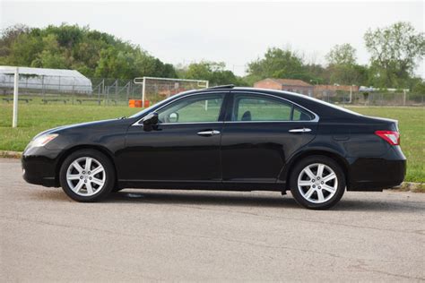 lexus-es350-black (16 of 41) | Car Dealership in Philadelphia