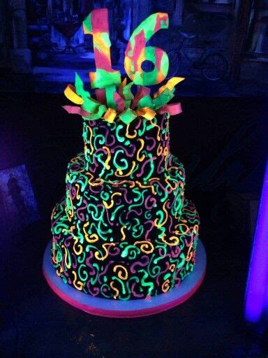 Glow In The Dark Sweet 16 Cakes