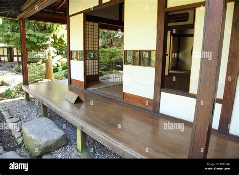 Japanese architecture in Kyoto Stock Photo - Alamy