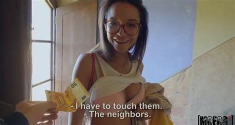 Cold Outside Smoking Hot Indoors SunPorno