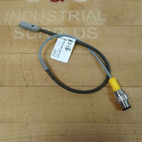 Turck Elektronik BI 2 Q5 5 AP6X 0 4M RS 4T S34 S1764 Weldguard Sensor