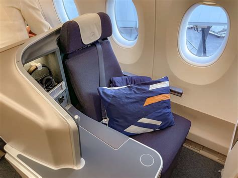 Lufthansa Business Class Amenity Kit 2025 Reviews - James Greene