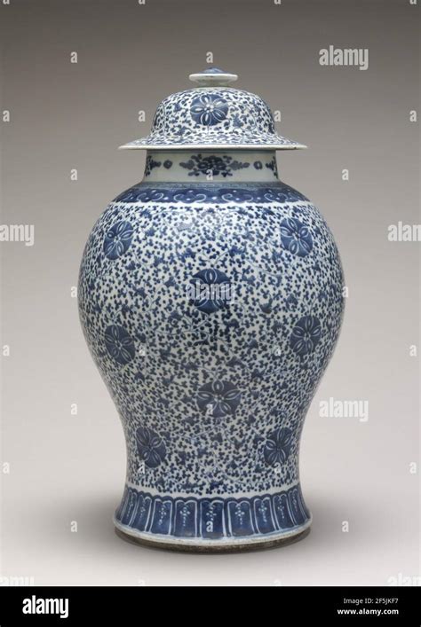 Qing Dynasty Blue And White Jar With Cover Stock Photo Alamy