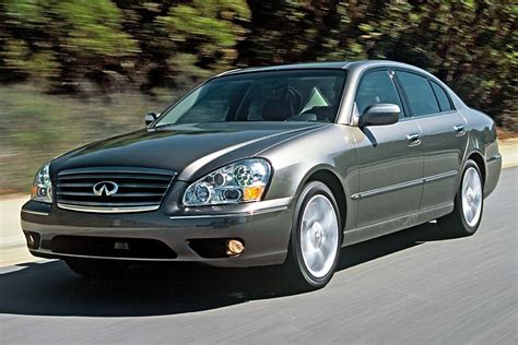 2005 INFINITI Q45 Specs, Price, MPG & Reviews | Cars.com