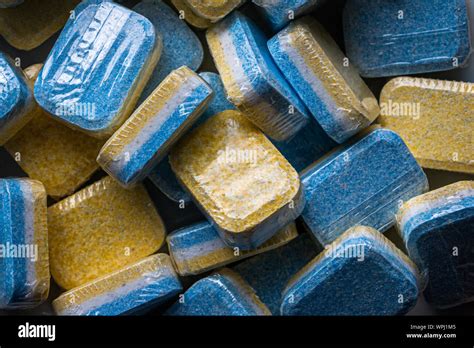 Washing tablets hi-res stock photography and images - Alamy