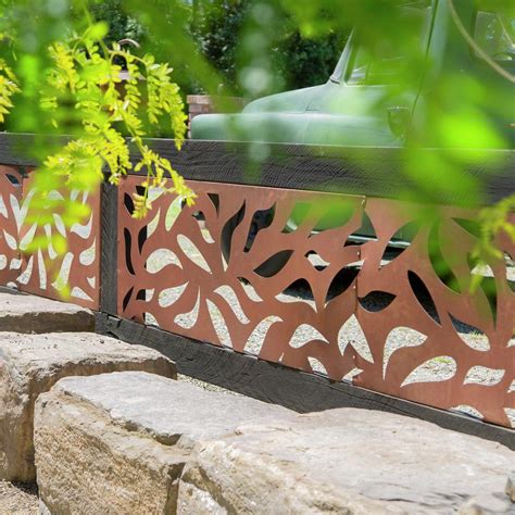 Tuscan Path 2400 X 1200mm Rust Geometric Screen Bunnings Australia