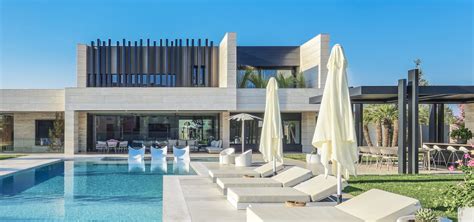 private villa arriaga stone