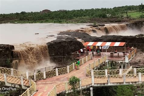 The Sahasrakund Waterfall रामायणकालीन इतिहासाची साक्ष देणारा