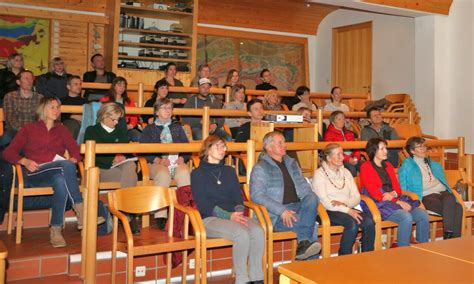 Vortrag Familija Brainfood Essen Mit K Pfchen Spittal