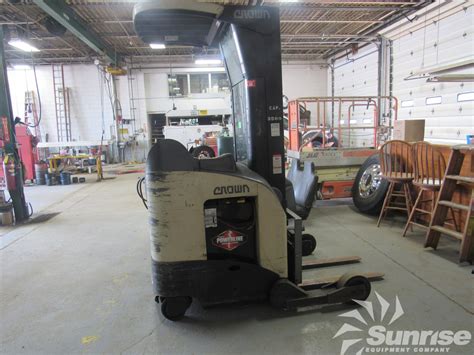 Crown Electric Forklift | Sunrise Equipment