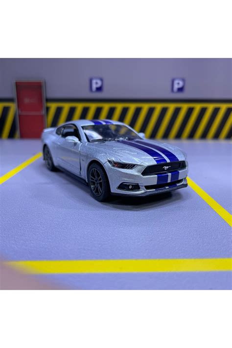 Kinsmart 2015 Ford Mustang GT 1 36 Ölçek Kinsmart Diecast Metal Model