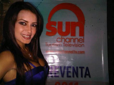 HOT FUN AND LOVE Andreina Veliz