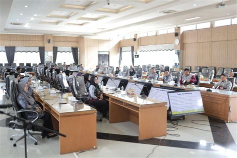 Nakesdan Sambangi Rumah Banjar Sekwan Paparkan Tugas Dan Fungsi Dewan