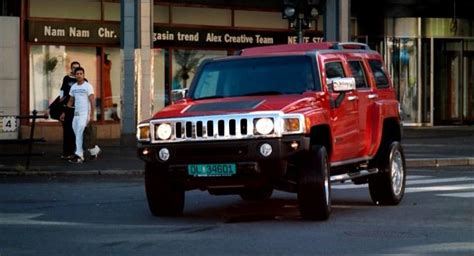 IMCDb Org 2006 Hummer H3 GMT345 In Sebastians Verden 2010