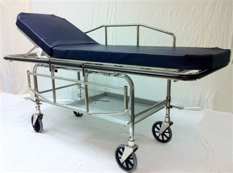 Carro Maca De Transporte Mri Safe Aadco Medical Para Adulto Fowler