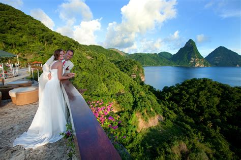 Jade Mountain Was Named One Of The Top Ten Honeymoon Destinations For