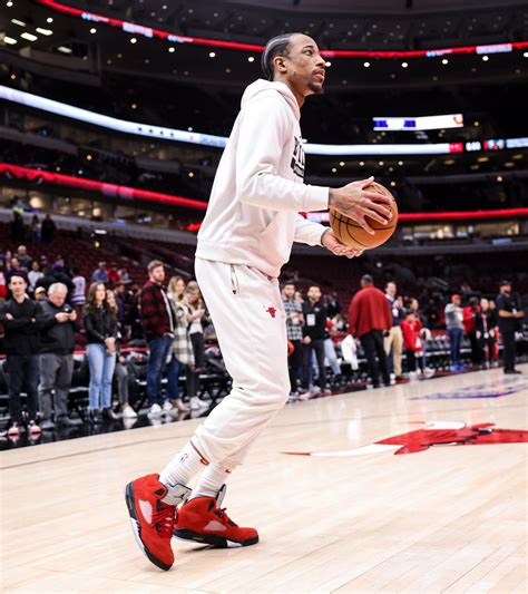 Chicago Bulls On Twitter Deebo In The Raging Bull Jordan 5s 🔴 Demar