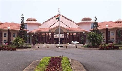 Goa Pro Tem Speaker Administers Oath To 39 Mlas