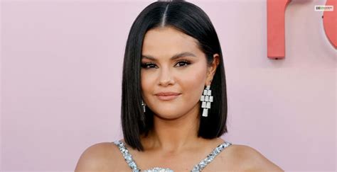 Selena Gomez Takes A Break From Social Media Due To Extant Terror