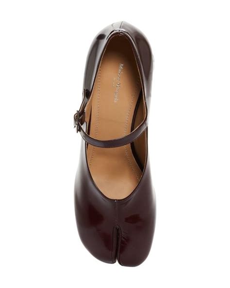 Maison Margiela Tabi Mary Jane Pump In Brown Lyst