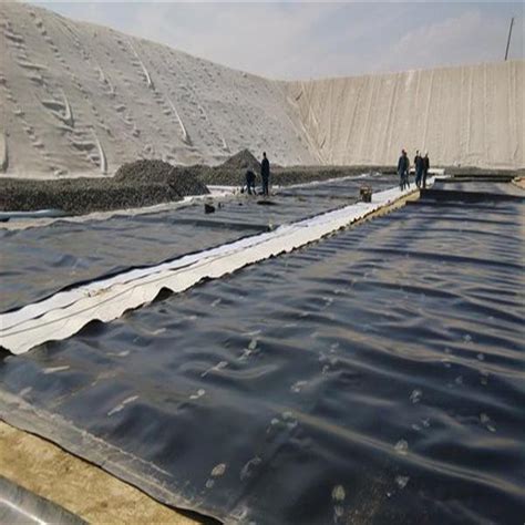 Membrane Geomembrane Installation For Chemical Plant Water Conservancy