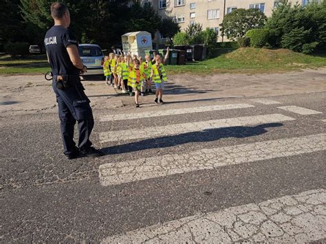 Dzielnicowi Posterunków Policji w Pełczycach Drawnie oraz w Bierzwniku