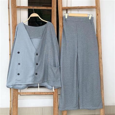 Jual RAINY SET 2pcs CARDI OVERSIZE CULLOTE Shopee Indonesia