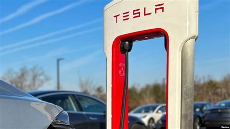 Tesla Llama A Revisi N De Veh Culos En Eeuu Para Instalar Autopilot