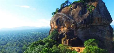 Van Bentota Dagtocht Naar Sigiriya En De Dambulla Tempel Getyourguide