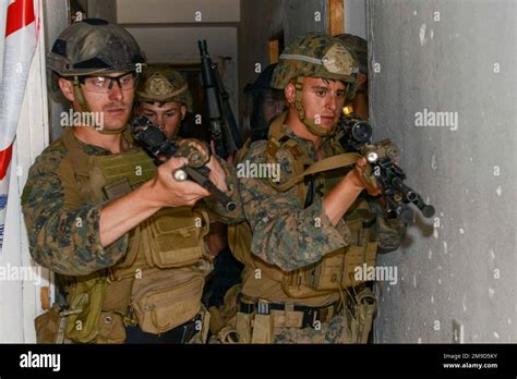 Grupo Especial Operaciones Hi Res Stock Photography And Images Alamy