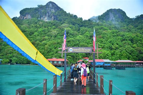 Bohey Dulang Island Package Mabul Kapalai Snorkelling Excursion