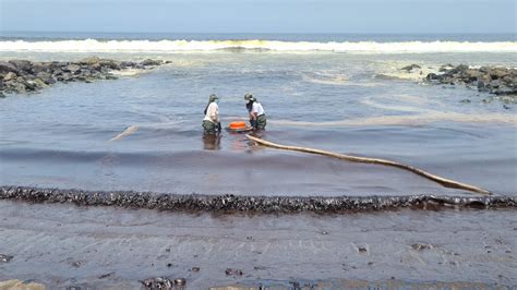 Balneario De Ancón Con Pérdidas Millonarias Tras Contaminación Por El