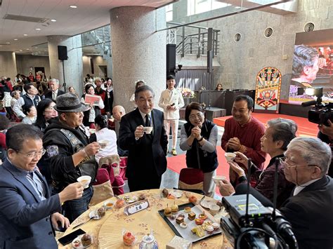 臺中市政府全球資訊網 市政新聞 中市藝文界新春團拜 黃副市長：攜手打造幸福宜居的文化城市