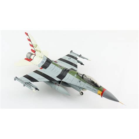 Hobby Master F C Fighting Falcon Passionate Patsy Luke