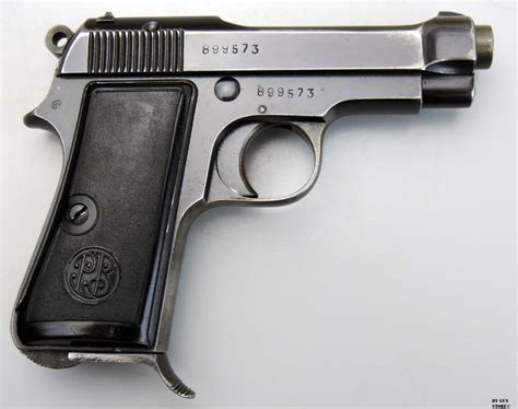 Gun Store Bunker Ego Sum Bellum Pistola Beretta Mod Cal