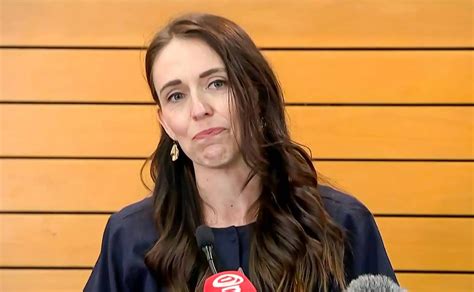 La renuncia de Jacinda Ardern líder honesta o jovencita débil