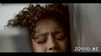 Babe Se Sienta En Baqueta XVIDEOS