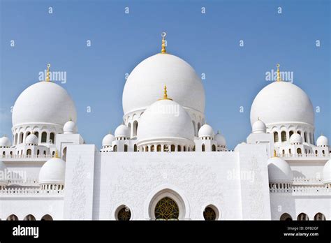 Exterior Domes Arches And Minarets Of The The Sheikh Zayed Grand