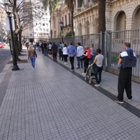 PASO Largas Filas Para Votar En Las Primeras Horas De Los Comicios