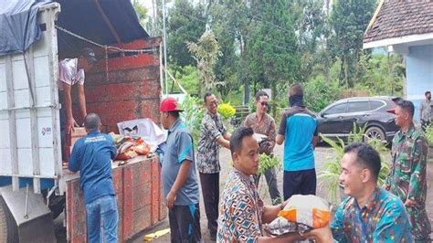 Tanggap Bencana Banjir Ijen Bondowoso Bri Salurkan Bantuan Bagi Warga