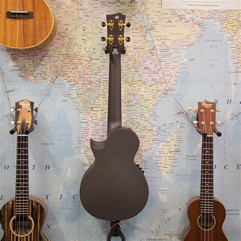 Enya Nova U Pro Tenor Electro Ukulele Black World Of Ukes